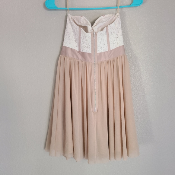 ASOS white and nude dress size 2 - Picture 3 of 3